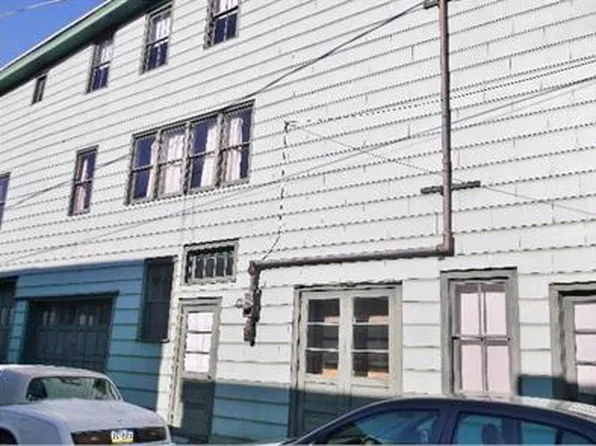 116 Carbon St, Minersville, PA 17954