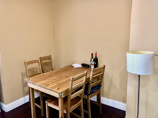 Rented by R New York | media 56