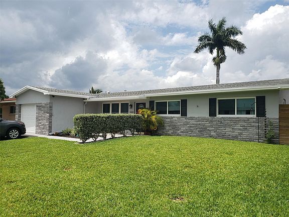3rd image of 9441 NW 5th Street