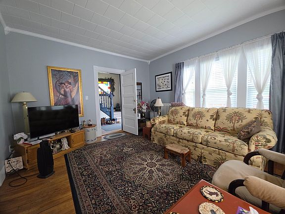 4th image of 187 Madison Avenue