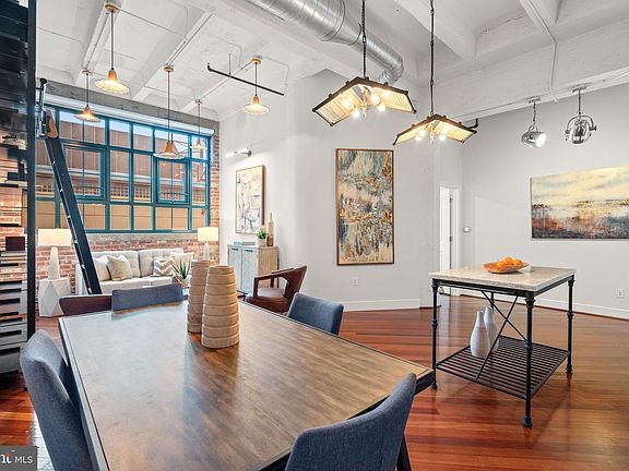 5th image of 1701 Kalorama Rd NW APT 207