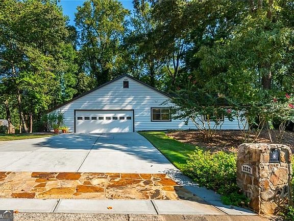 4th image of 3222 Turtle Lake Dr SE