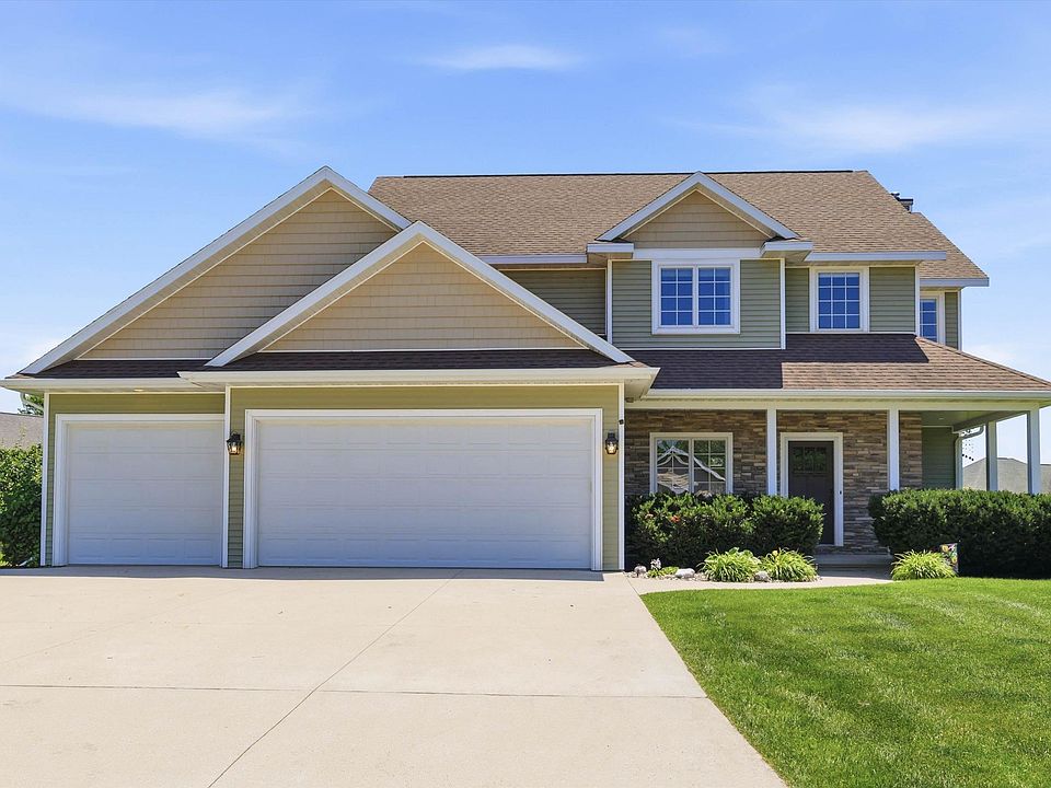 1st image of W5261 Arbor Vitae Ct