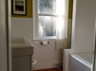 234 Wood St #2, Burlington, NJ 08016