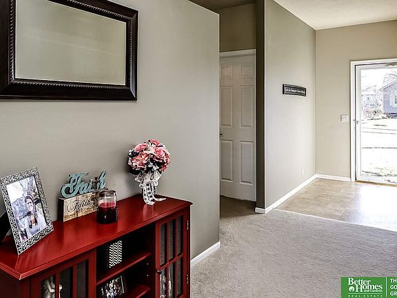 3rd image of 20710 Cedar Cir