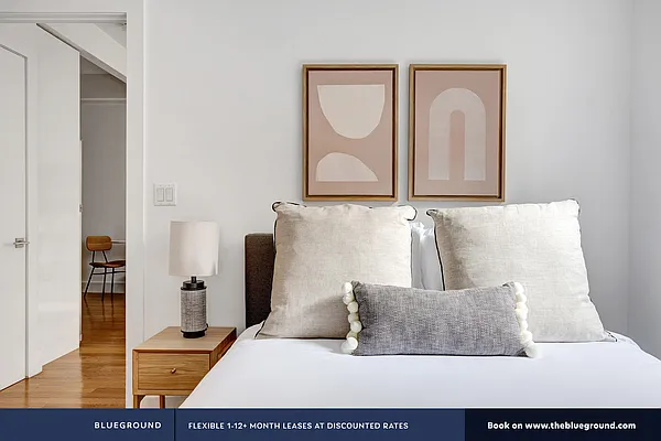 Rented by The Blueground | media 51