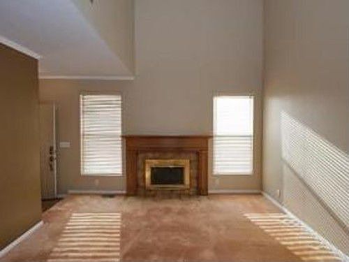 5th image of 8746 Oakwood Park Cir