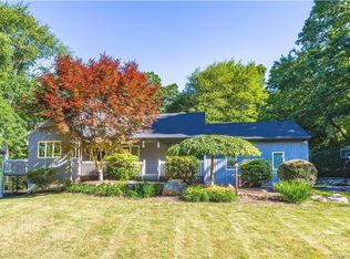 94 Shafer Rd, New Hartford, CT 06057