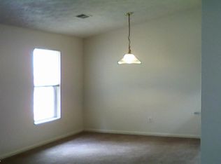 2013 Northgate Dr #D, Greensburg, IN 47240