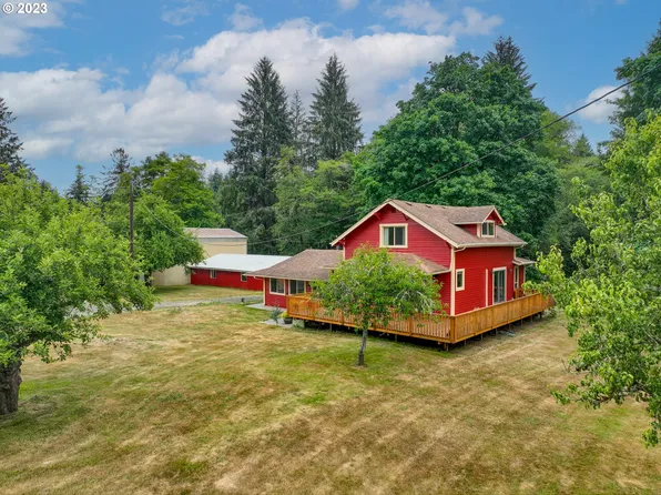 92357 Maki Rd, Astoria, OR 97103