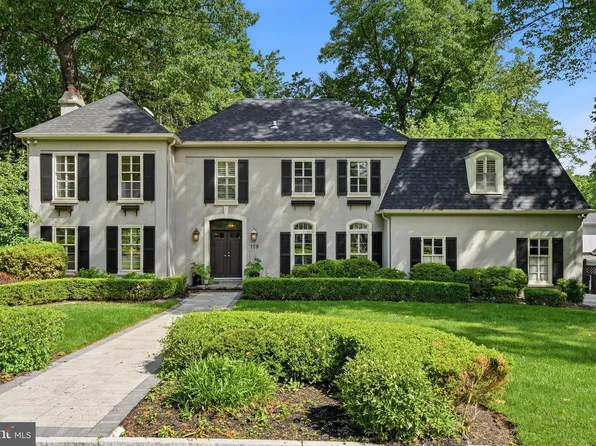 119 Woods Ln, Radnor, PA 19087