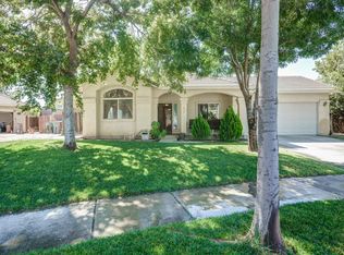 1816 Claremont Dr, Los Banos, CA 93635