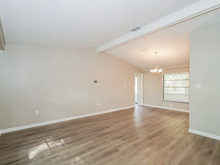 22853 Fern Ct — Photo 3