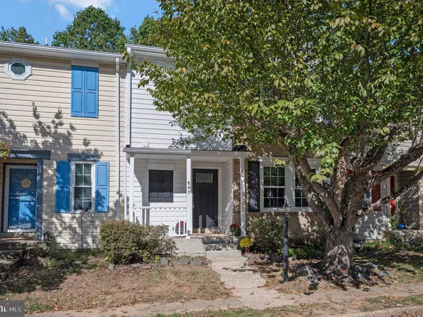 807 Wind Ridge Dr, Stafford, VA 22554