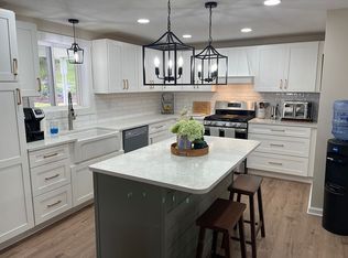 102 Dixon Rd, Clymer, PA 15728