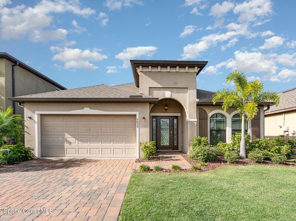4028 Alligator Flag Cir