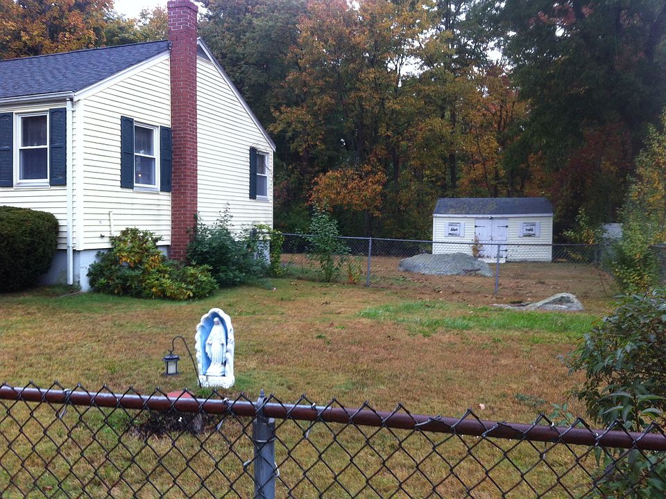 1st image of 6 Warren Ave