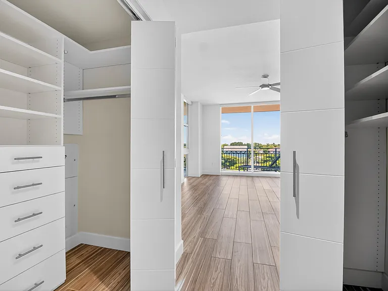 550 Okeechobee Blvd #423 — Photo 43