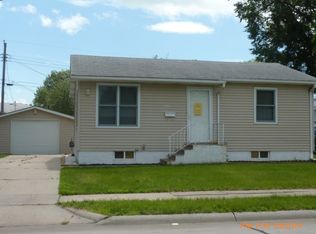 4121 15th St, Columbus, NE 68601