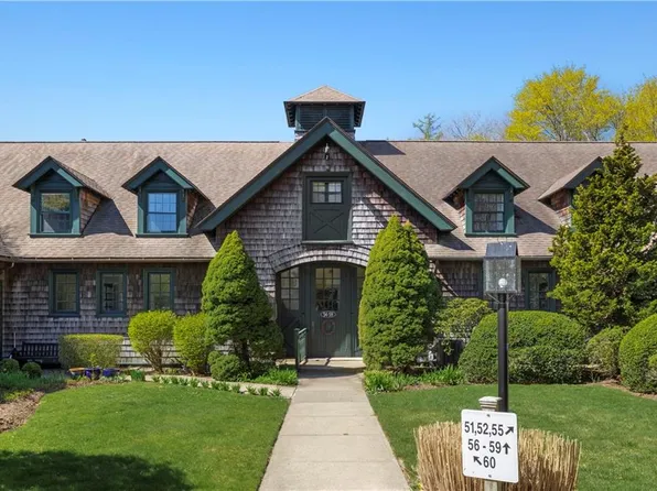 58 Shadow Farm Way, South Kingstown, RI 02879