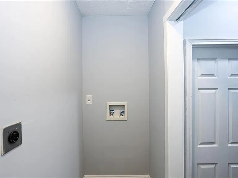 1508 Peachcrest Rd — Photo 21