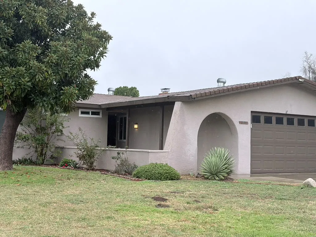 3 bed, 1350 sqft, $2,800 — Photo 1