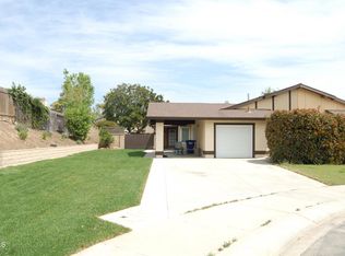896 Creekside Cir, Camarillo, CA 93012