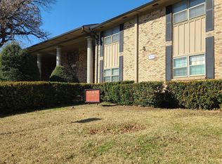 7929 Royal Ln APT 121, Dallas, TX 75230