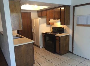 1109 Dustin Dr #DUPLEX, Edmond, OK 73003