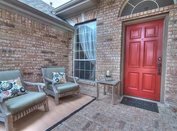 Front Door Sitting Area