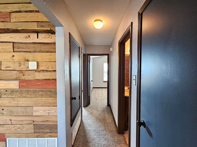 2209 Pixton Dr — Photo 15