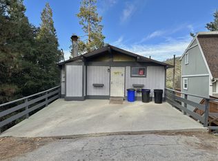 777 Arosa Dr, Crestline, CA 92325