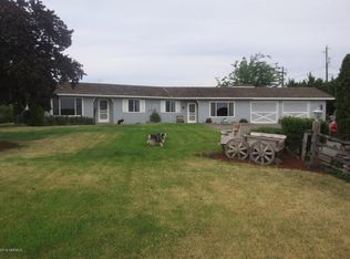 303 Bridle Way, Yakima, WA 98901