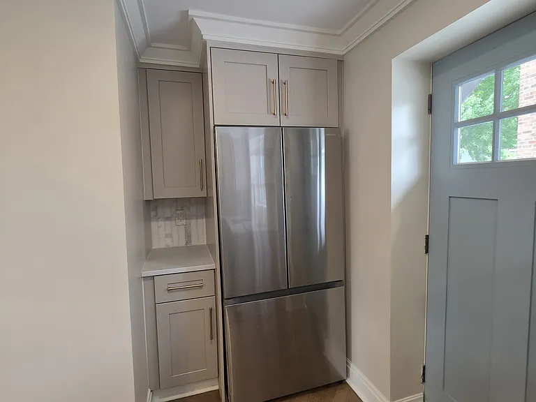 1453 Morris Ave #2 — Photo 6