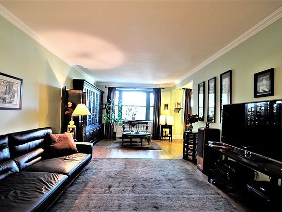 5th image of 9411 69th Ave APT 309
