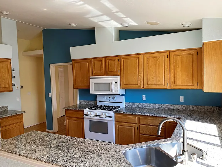 6019 Osprey Cir — Photo 11