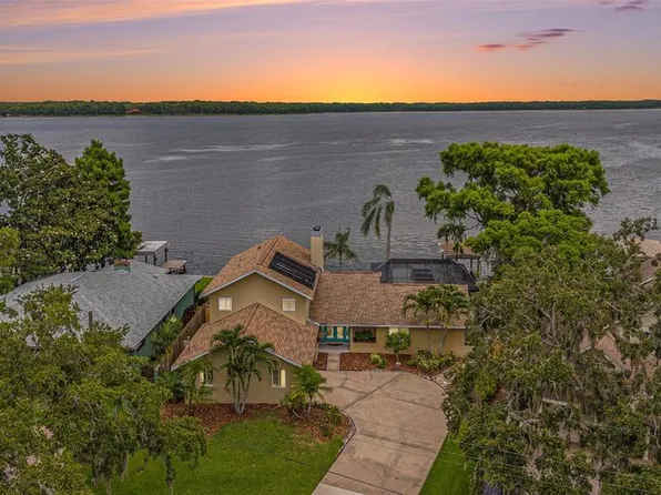 115 Lake Shore Dr E, Palm Harbor, FL 34684