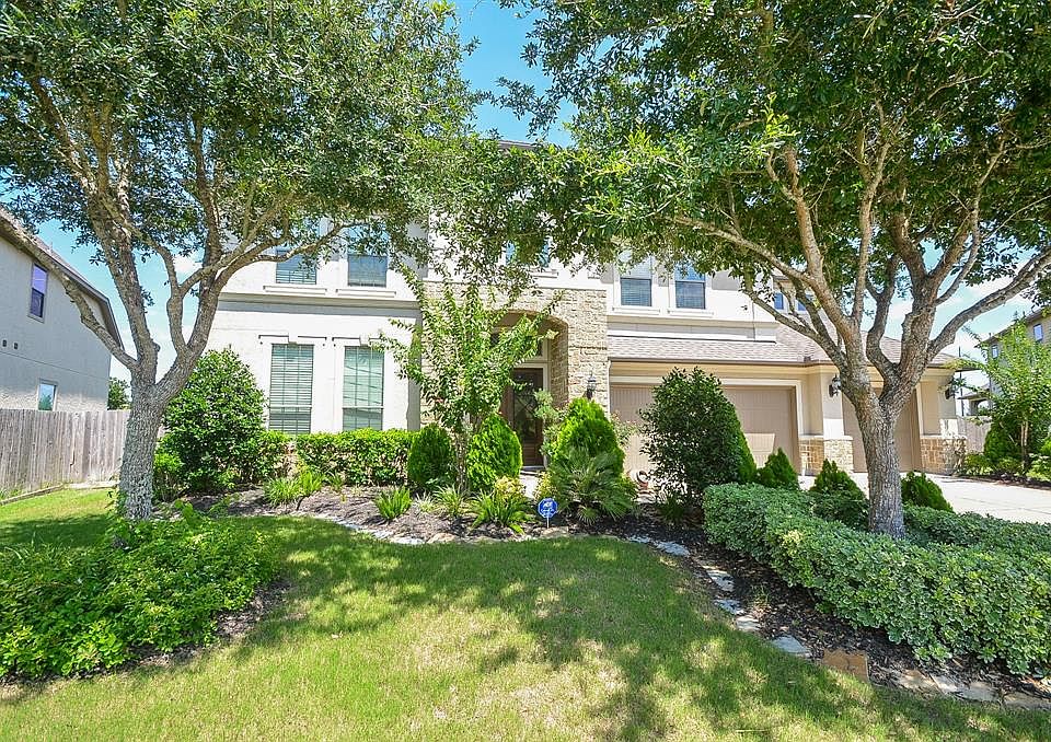 2815 Gallion Dr, Sugar Land, TX 77479 Zillow