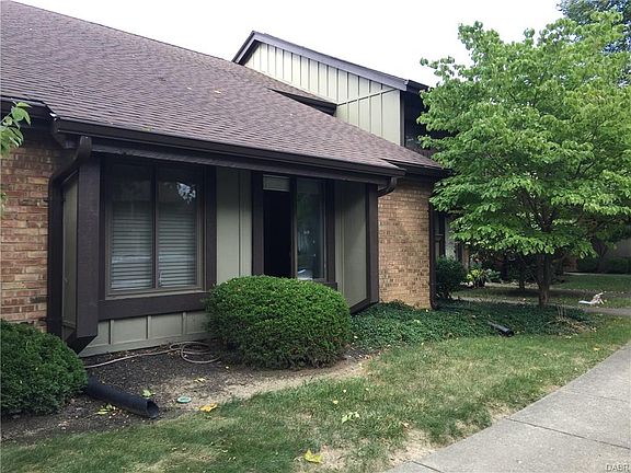 2nd image of 1453 Carriage Trace Blvd