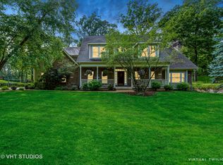 2735 Crystal Way, Crystal Lake, IL 60012