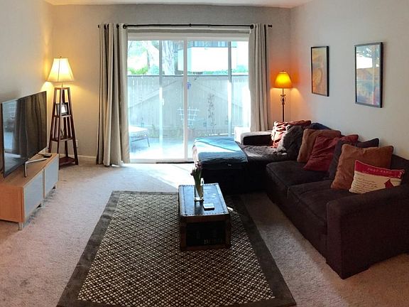 3rd image of 119 Piccadilly Pl APT A