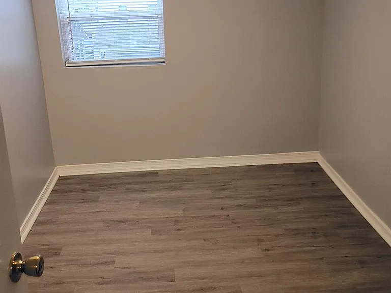 653 Birch Ave — Photo 15