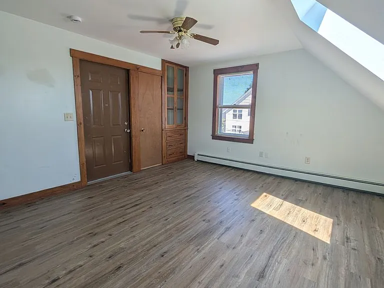 306 N. Main St. — Photo 8