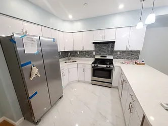 Rented by Metro Garden Realty NYC