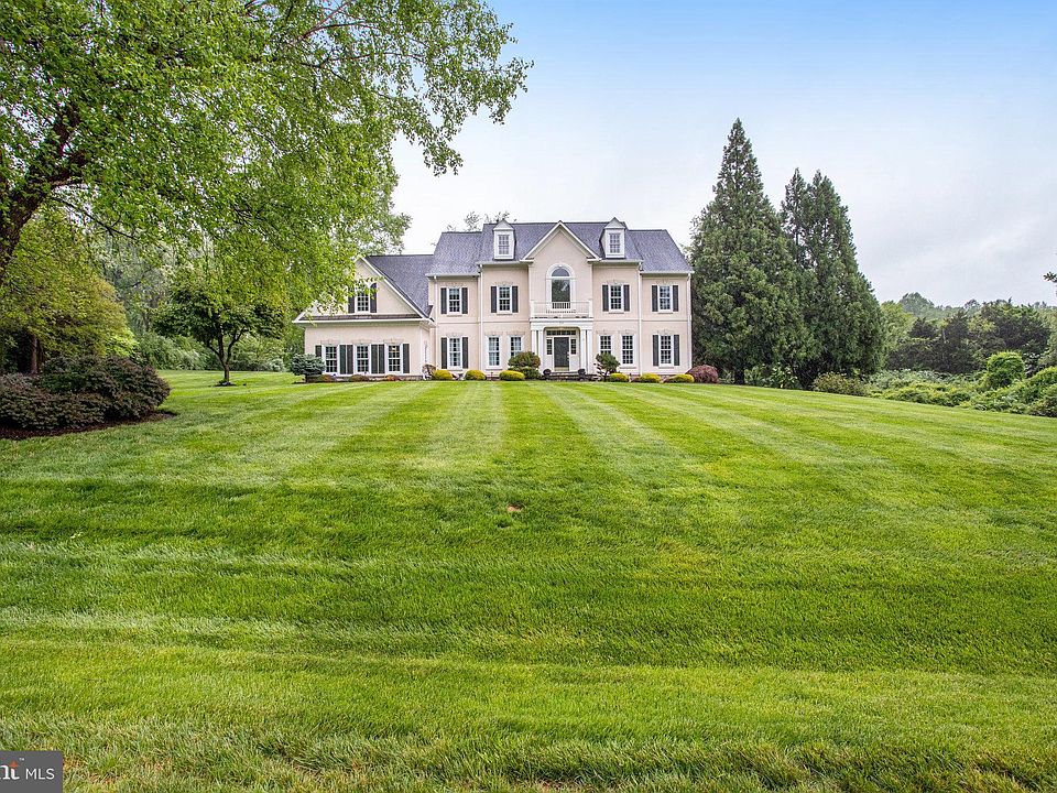 7005 Balmoral Forest Rd, Clifton, VA 20124 Zillow
