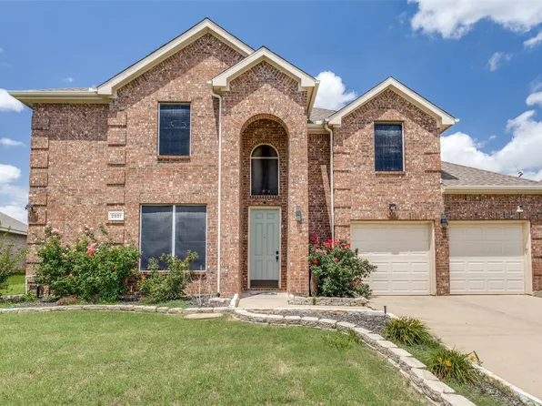 2501 Great Bear Ln, Denton, TX 76210