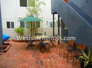 12 Lighthouse St, Marina Del Rey, CA 90292