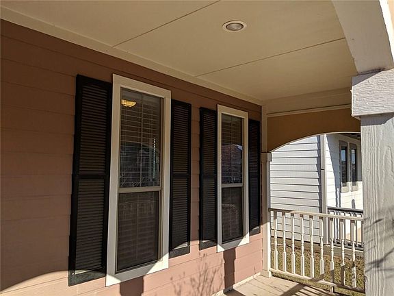 2nd image of 1133 Hayden Ln