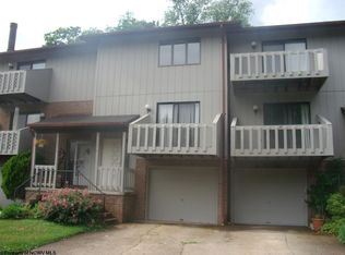 207 Morgan Dr, Morgantown, WV 26505