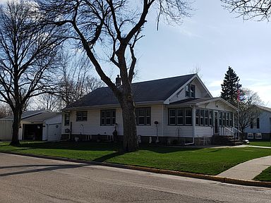 1501 9th St Milford Ia 51351 Zillow